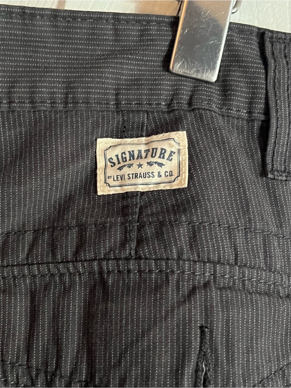 Signature by Levi Strauss & Co. Men's Casual Utility Chino Shorts - Picture 4 of 4